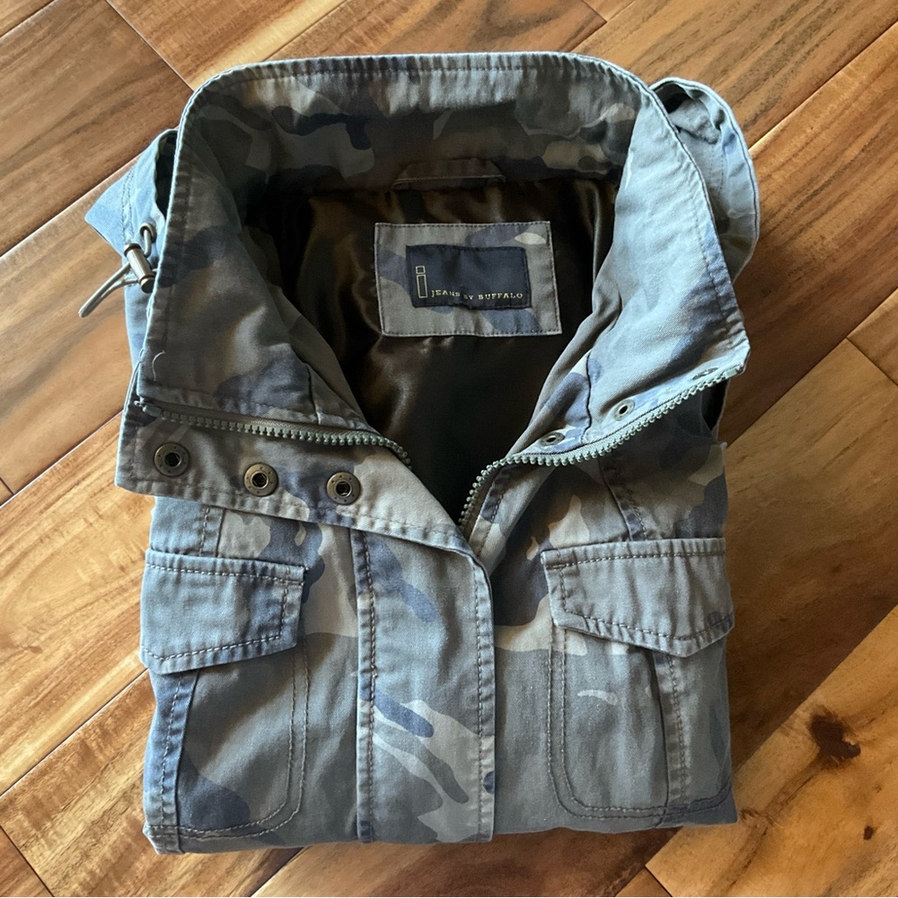✔️ i Jeans By Buffalo Camo Hooded Utility Jacket Size Large